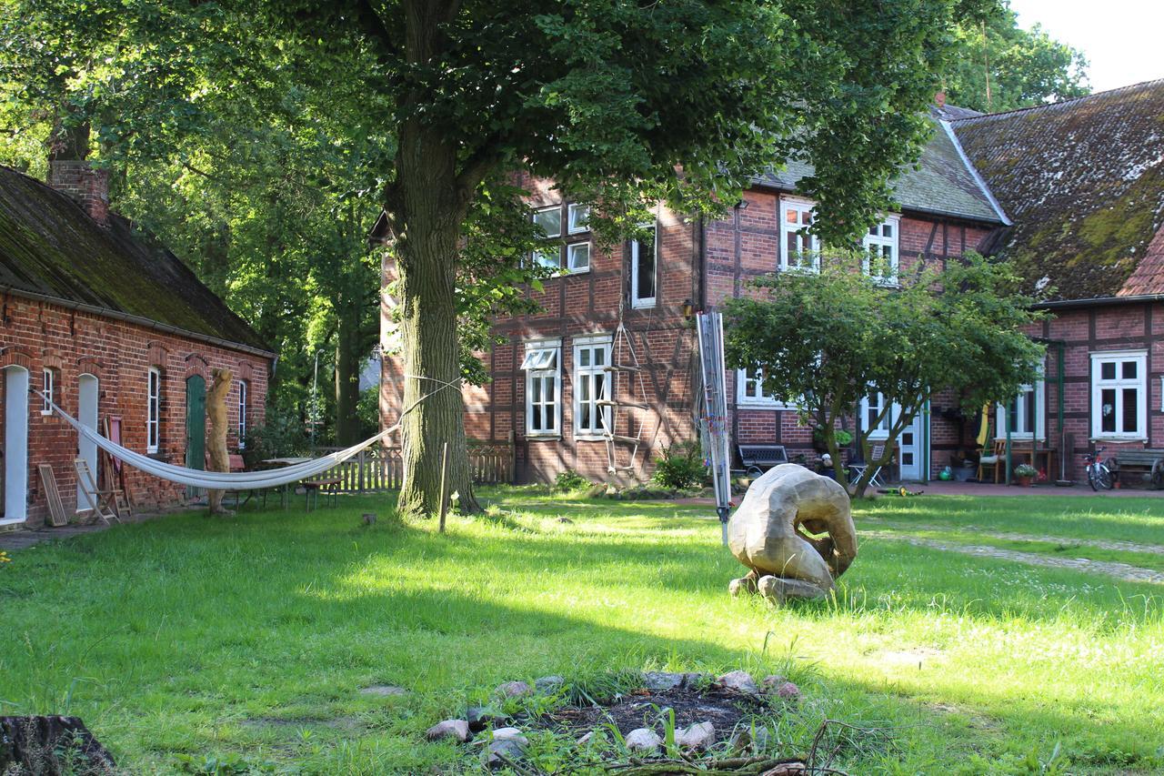 Gastehaus Tobringen 20 Guest House Exterior photo