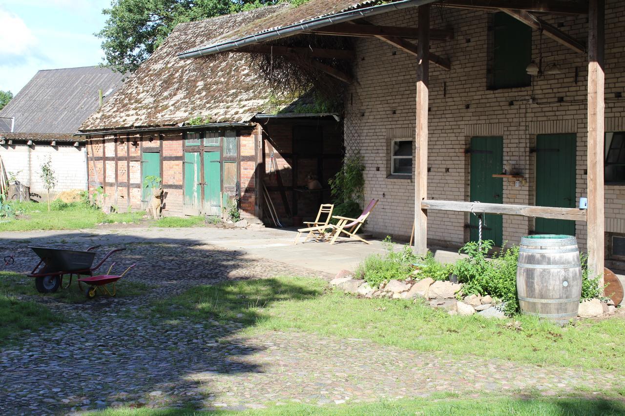 Gastehaus Tobringen 20 Guest House Exterior photo